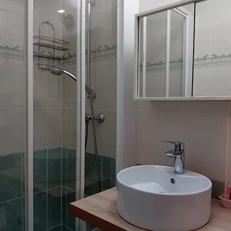Les Belles Rives D - Pour 2 Personnes Mae-5883 Apartment Aix-les-Bains