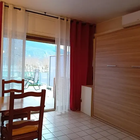Les Belles Rives D - Pour 2 Personnes Mae-5883
